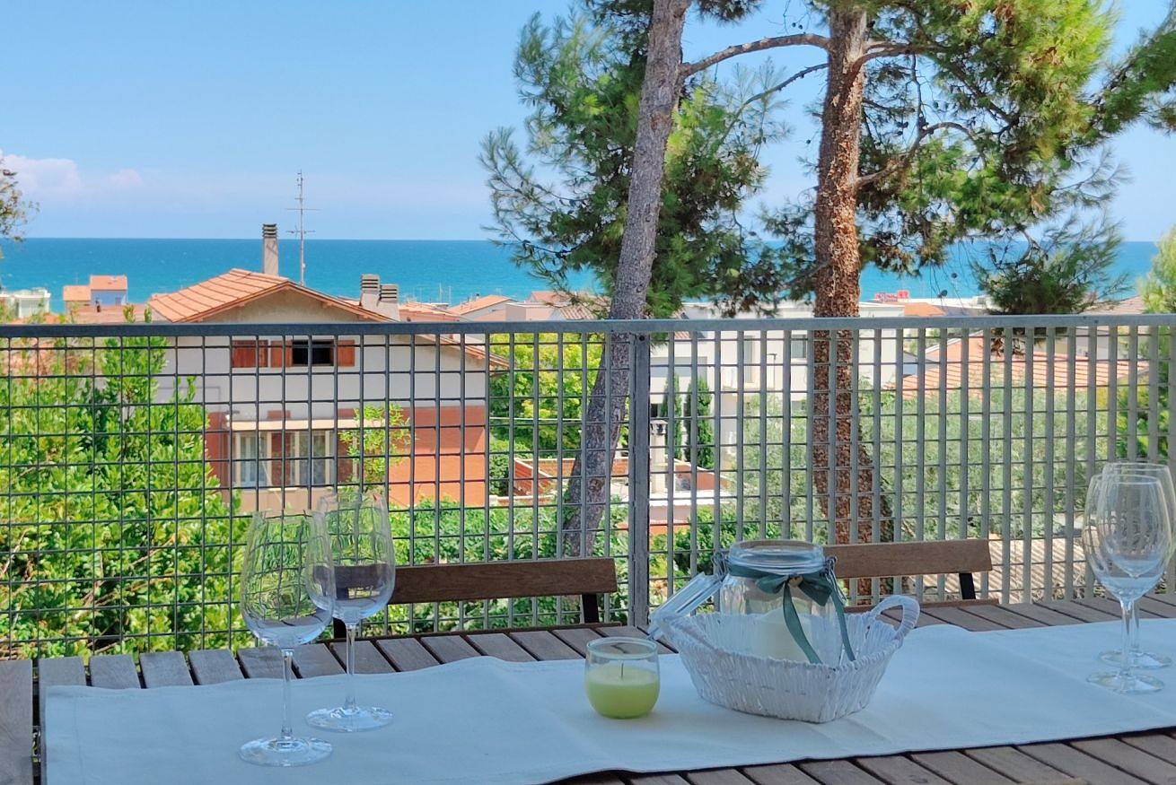 Appartamento intero, Accogliente Bilocale con Terrazzo vista Mare in Fontespina, Civitanova Marche