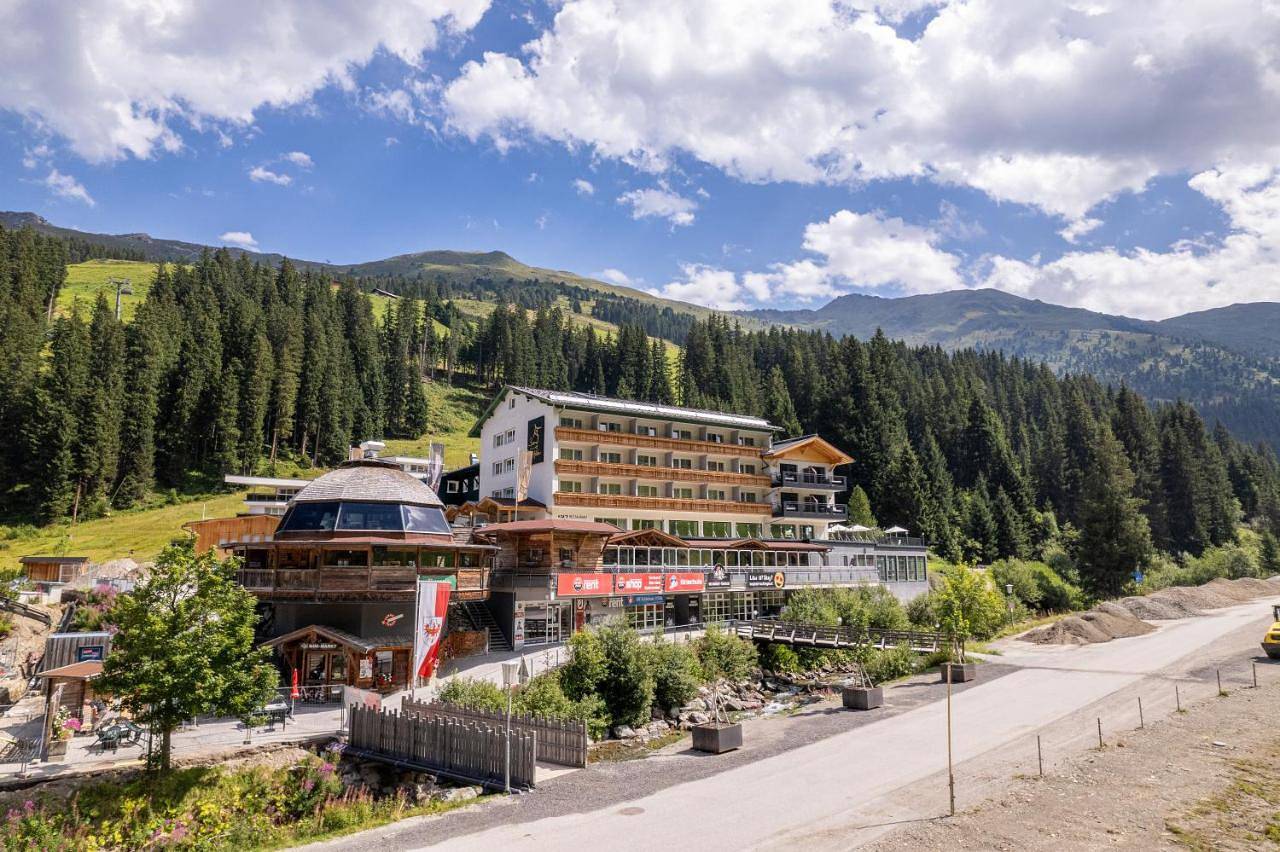 Berghotel Hochfügen in Tuxer Alpen, Hochfügen