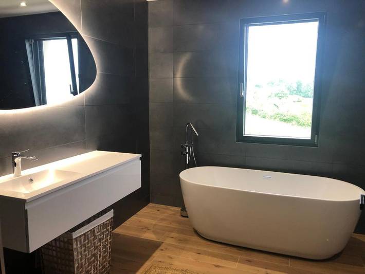 Chambre d’hôte pour 6 personnes, avec vue ainsi que terrasse et jardin à Brive-la-Gaillarde - 3