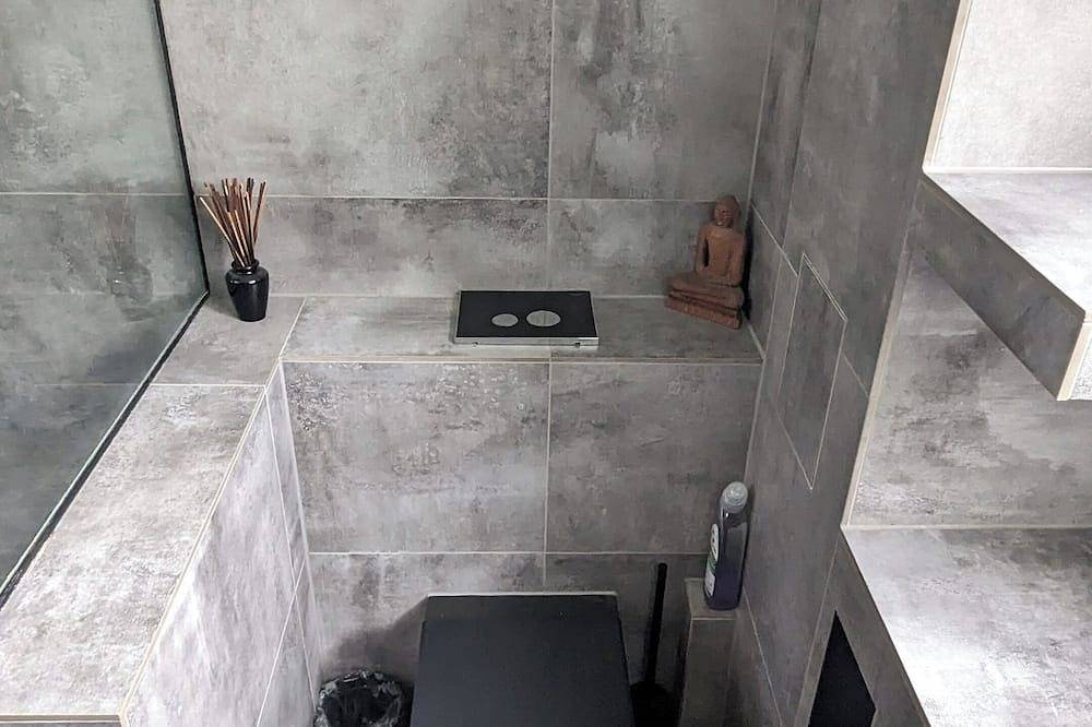 Ganze Wohnung, Wohnung in Berlin Wilmersdorf - direkt am Volkspark in Berlin Innenstadt, Berlin