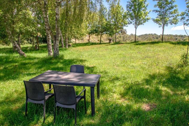 Chambre d’hôte pour 12 personnes, avec Terrasse et Jardin dans Parc naturel régional de l'Aubrac - 2