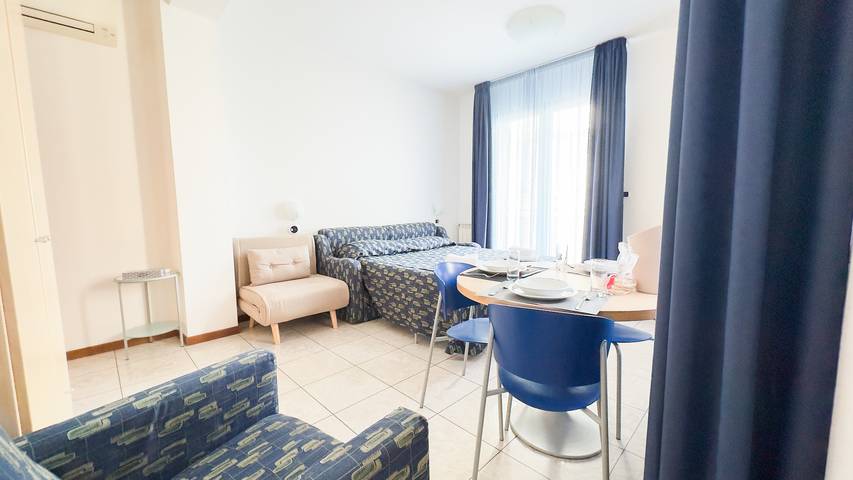 Holiday apartment for 2 people, with balcony - 1
