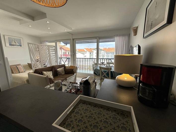 Ganze Wohnung, Charmante 2-Zimmer-Wohnung mit Pool in Hendaye, nahe am Hafen in Hendaye, Bayonne und Umgebung