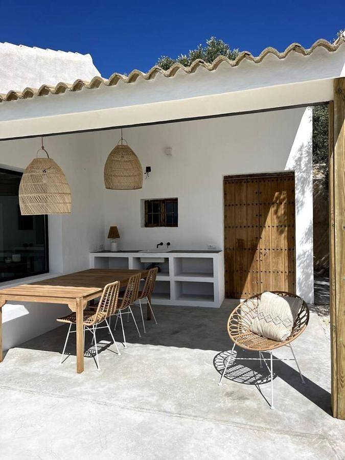 Casa de vacaciones para 6 personas, con terraza además de piscina y vistas - 1