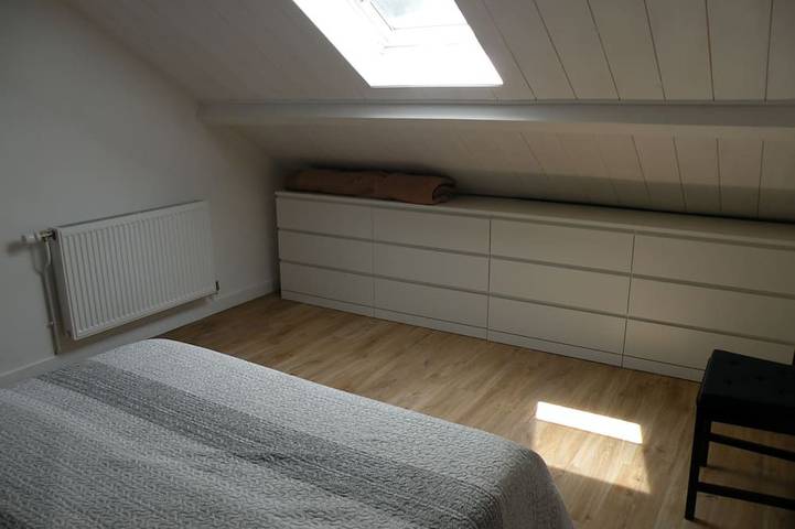 Ganze Wohnung, Between Sancy and Volcans d'Auvergne, Orcival, Basilica view, apartment sleeps 4. in Orcival, Regionaler Naturpark Volcans d'Auvergne