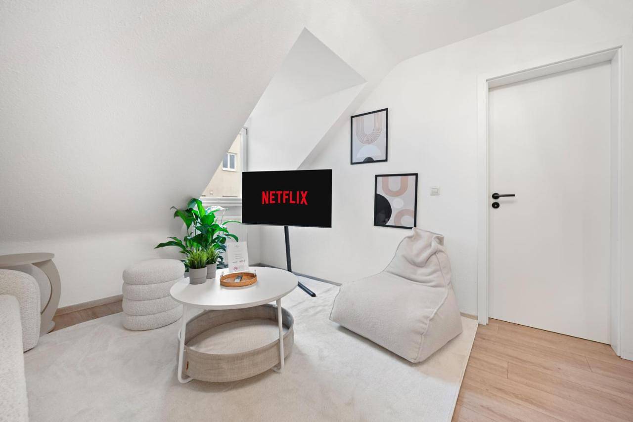 Appartement entier, Malu Rooms - im Stadtzentrum, Klima, Smarttv, Netflix, 24h Checkin in Ludwigsbourg, Arrondissement de Ludwigsbourg