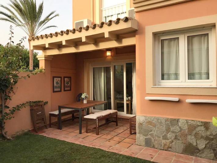 Ferienhaus für 6 Personen, mit Pool und Garten sowie Ausblick - 1