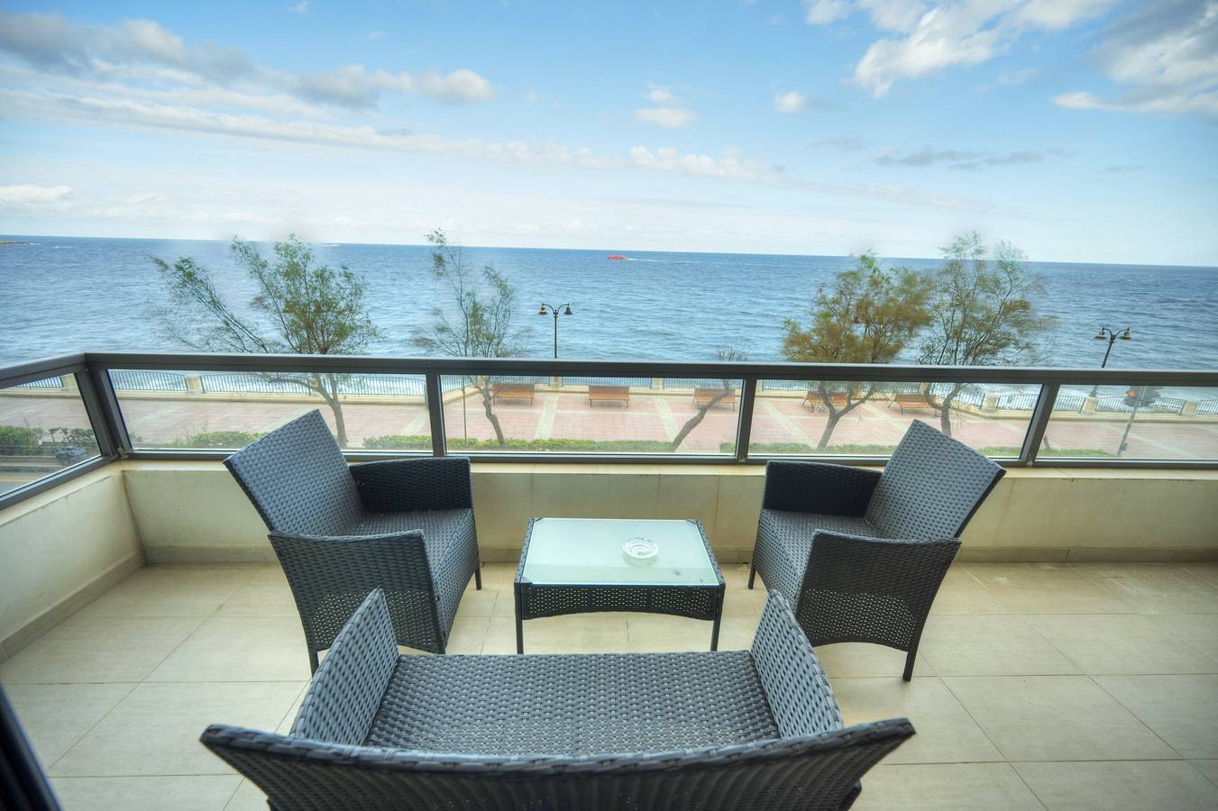 Appartamento intero, Appartamento vacanze per 7 persone con balcone in Sliema, Isola di Malta