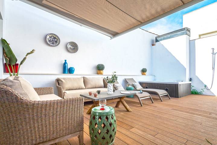 Ferienwohnung für 4 Personen, mit Whirlpool und Terrasse in Sevilla - 2