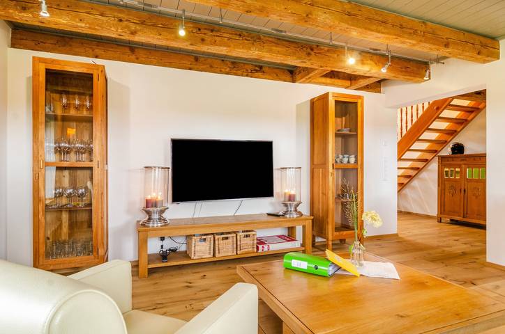 Ganze Wohnung, Ferienwohnung 'Gästehaus Wüpping 3' mit Bergblick, privater Terrasse und Wi-Fi in Salem, Region Bodensee-Oberschwaben