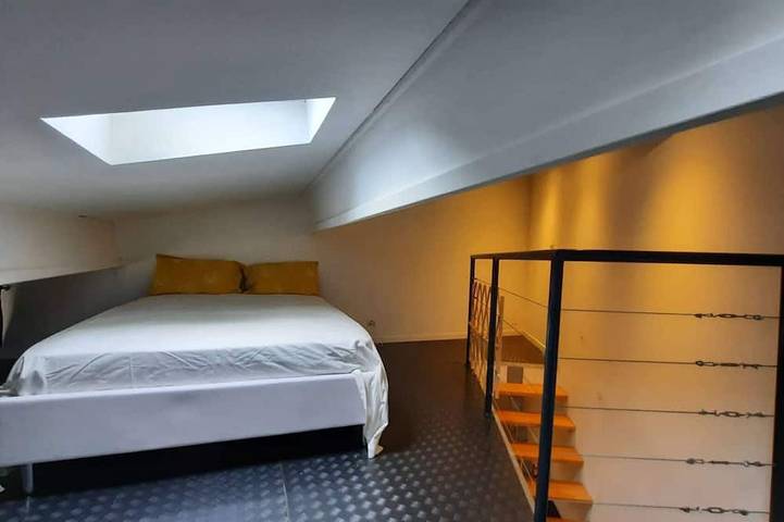 Gîte pour 5 personnes, avec terrasse et piscine ainsi que jacuzzi et jardin à Cros - 3