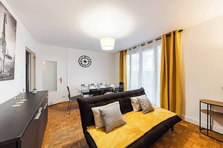 Appartement de vacances pour 8 personnes à Noisy-le-Grand