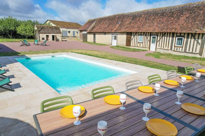 Location de vacances pour 30 personnes à Droué
