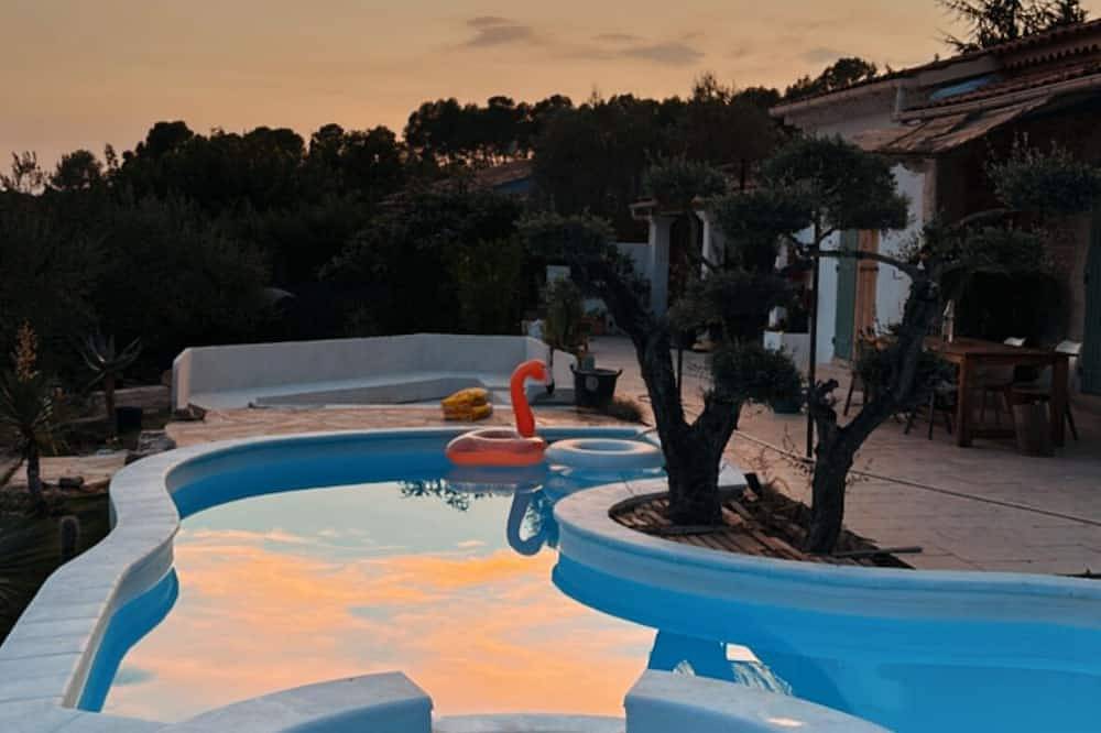 Villa finca Ibiza in Brignoles, Brignoles region