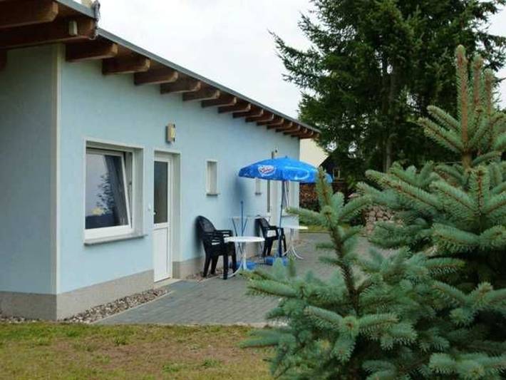 Bungalow für 2 Personen, mit Terrasse und Garten im Stettiner Haff