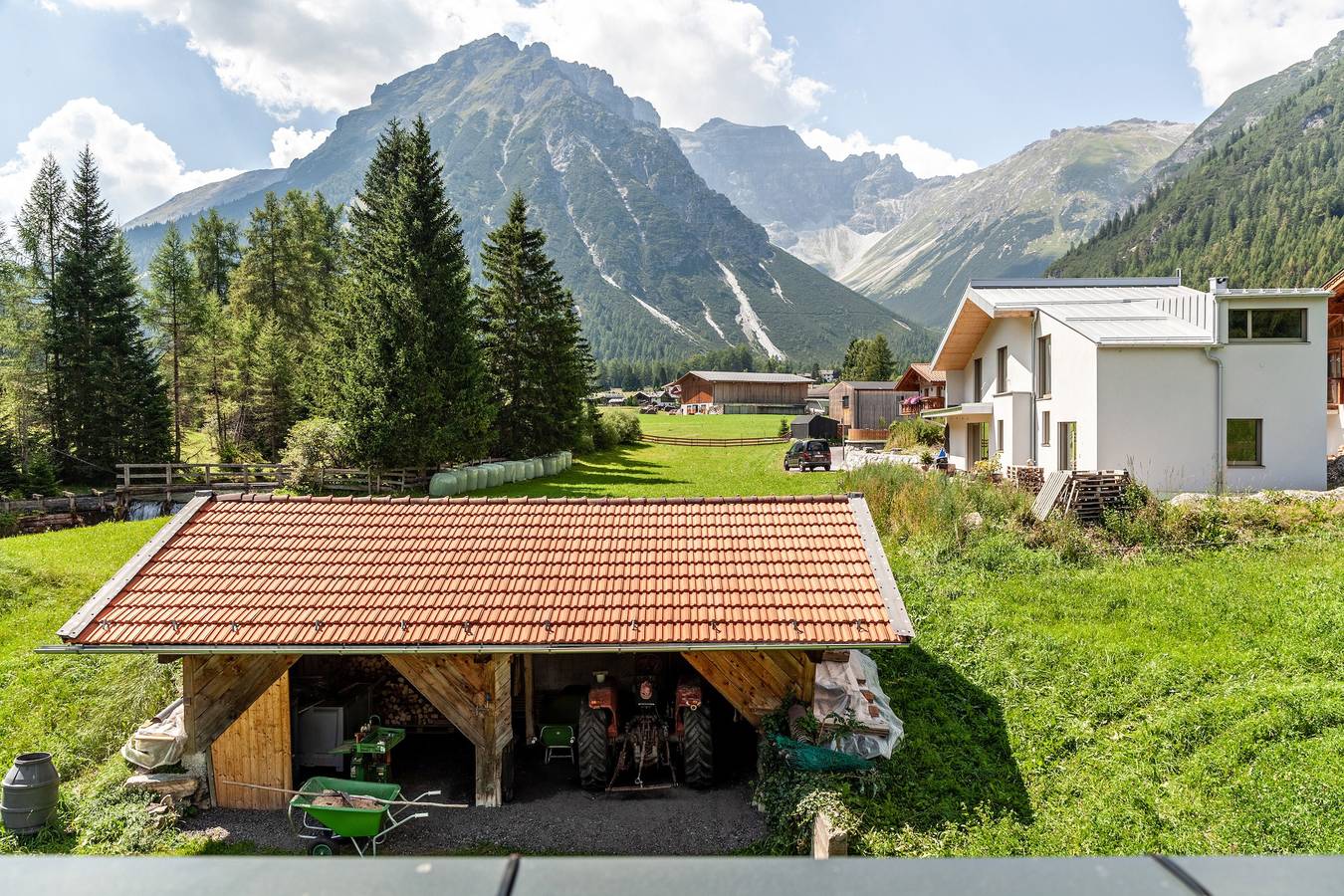 Ganze Wohnung, Ferienwohnung 'Gamsberg' mit Bergblick, Balkon und Wlan in Stubaier Alpen, Obernberg am Brenner