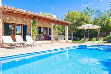 Villa in Crestatx, Sa Pobla für 6 