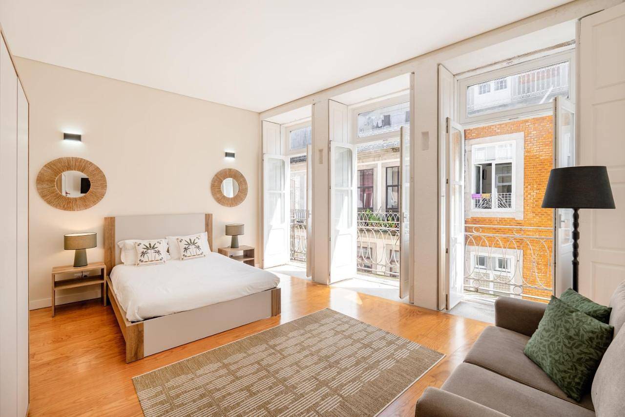 Viva Three Magi Residence in Santo Ildefonso, Porto