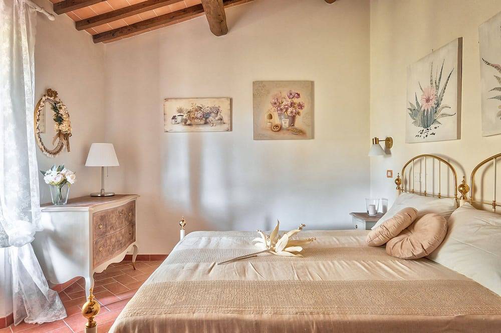 Panoramic view of the Valdichiana in Sinalunga, Siena Provinz