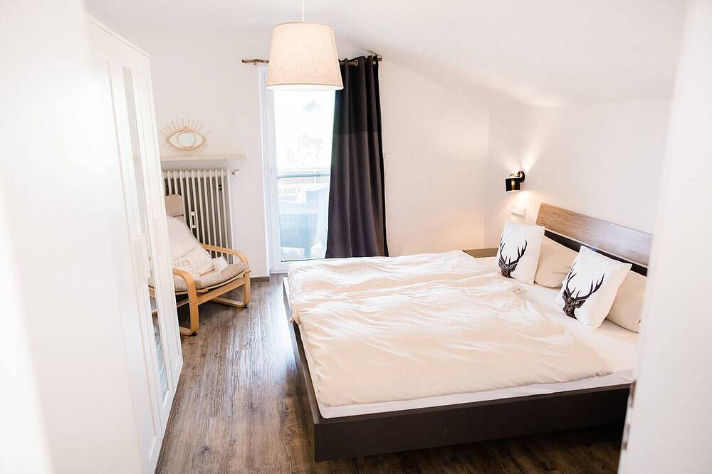 Ganze Wohnung, Ferienwohnung - Haus am Sonnenhang mit gemütlichem Balkon und toller Aussicht in Wertach, Bayerisch Schwaben