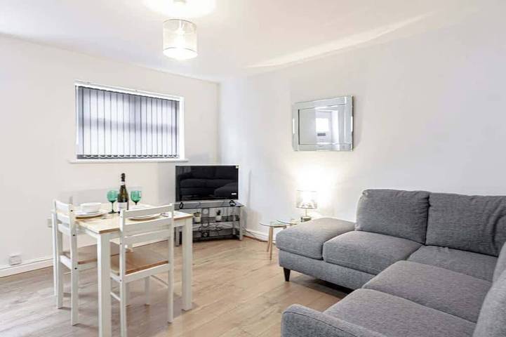 Ganze Wohnung, Cosy & Fully Equipped Cottage in Swinton in Greater Manchester