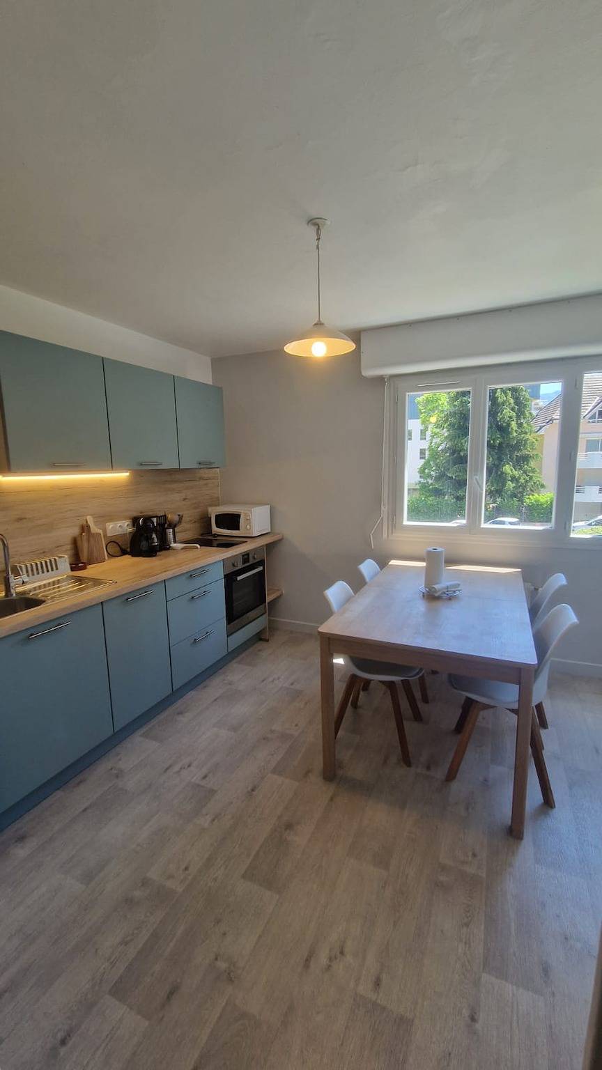 Appartement entier, Grand Studio au calme proche d'Annecy pouvant accueillir jusqu'à trois pers in Annecy-le-Vieux, Annecy (commune)