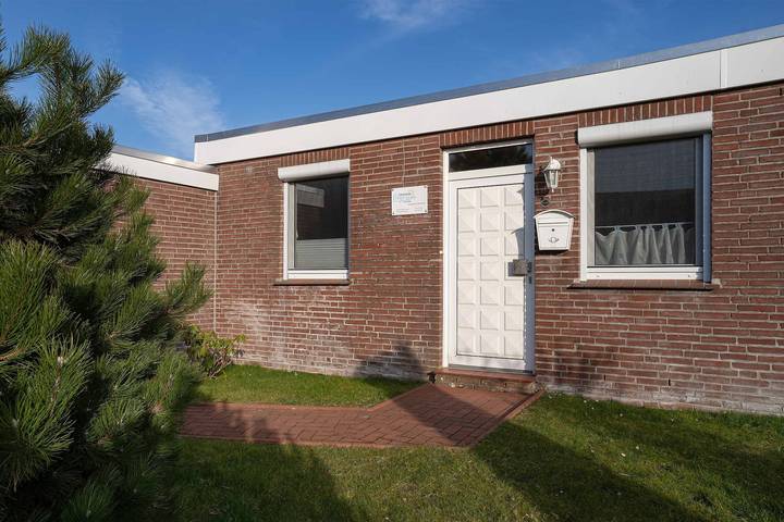 Ferienhaus für 4 Personen, mit Garten in Hage - 2