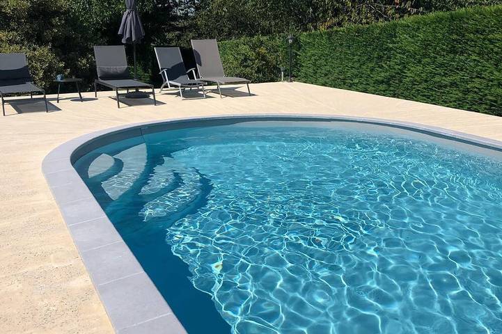Casa de vacaciones para 4 personas, con balcón y piscina - 1