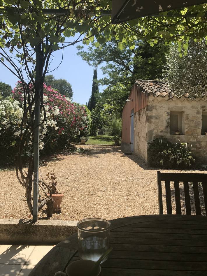 Gîte pour 4 personnes, avec piscine, adapté aux familles à Saint-Étienne-du-Grès - 4