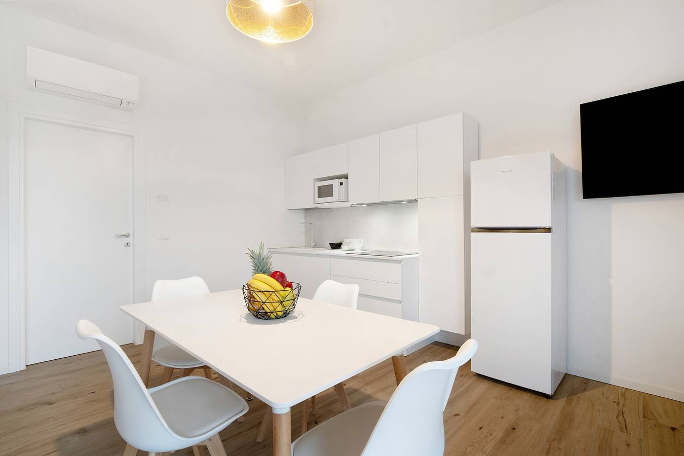 Monolocale intero, Monolocale 'Open Space 1' con giardino in comune, Wi-Fi e aria condizionata in Lido di Jesolo, Jesolo