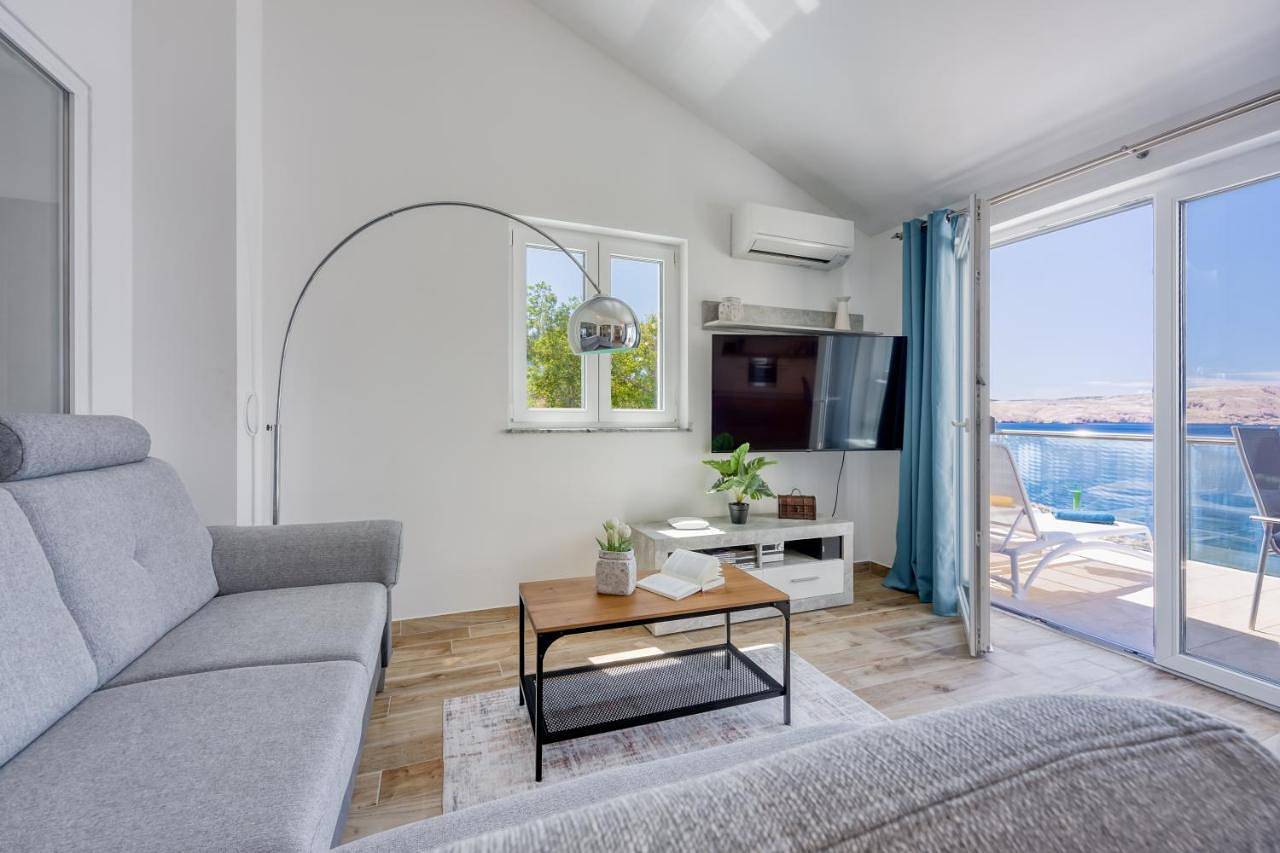 Ganze Wohnung, 2Bfree Apartments in Jablanac, Naturpark Velebit