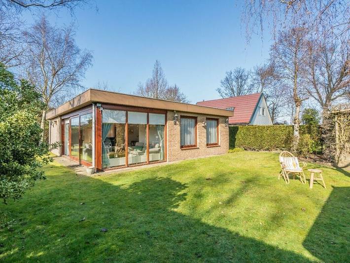 Ferienhaus für 5 Personen, mit Terrasse und Garten in Renesse