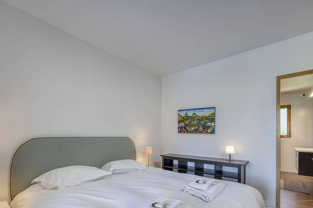 Villa Norton - piscine et proche du Lac in Menthon-Saint-Bernard, Región de Annecy