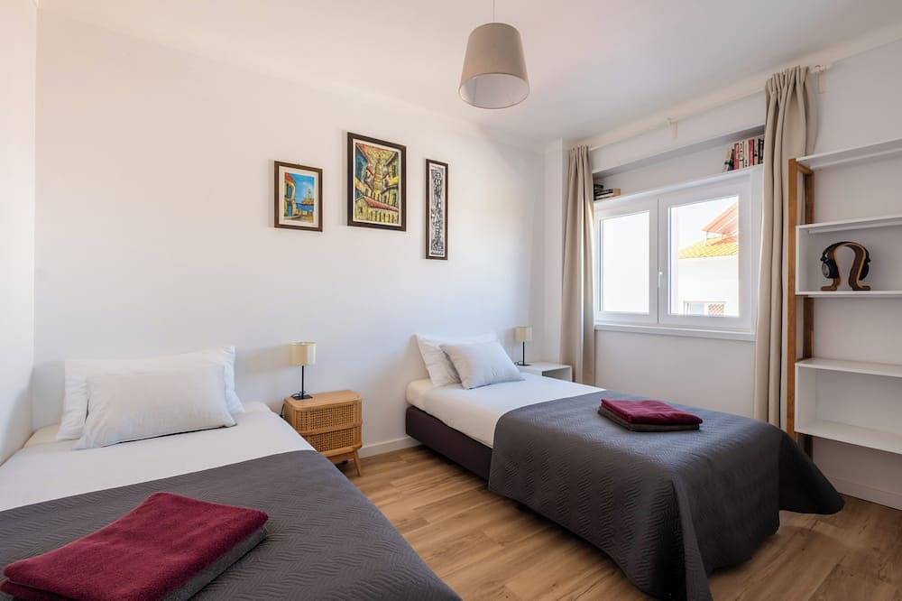Surf Atlantic - Einzigartiges Privathaus mit Jacuzzi und Garten, in Strandnähe in Baleal, Leiria District