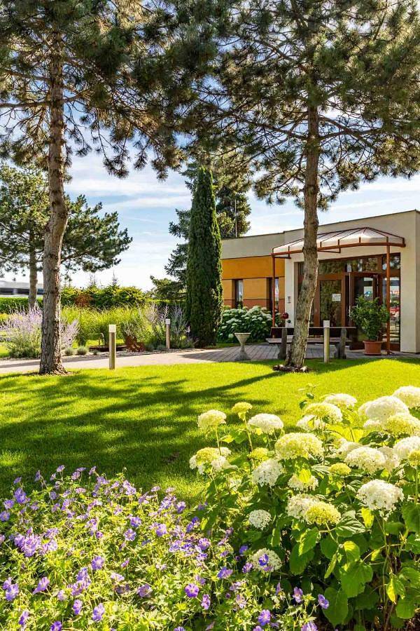 Hotel für 2 Personen, mit Terrasse und Garten in Wiener Neustadt