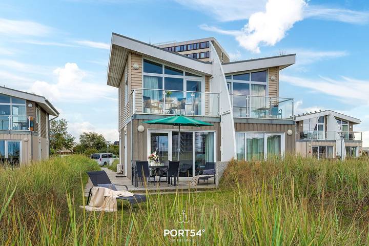 Ferienhaus für 6 Personen, mit Balkon und Terrasse sowie Garten und Sauna an der Kieler Bucht - 2