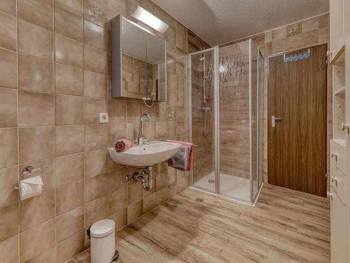 Ferienwohnung für 5 Personen, mit Balkon und Garten in Sankt Oswald-Riedlhütte - 4