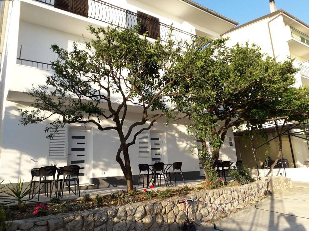 Appartamento vacanze a Podgora a partire da 170€ a notte