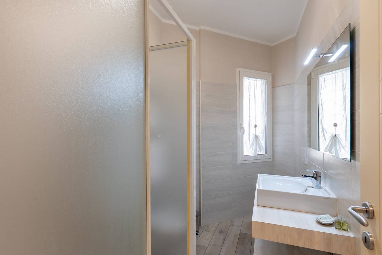 Appartamento intero, Guesthost - Cozy Flat near Concattedrale San Siro in Sanremo, Comune di Sanremo