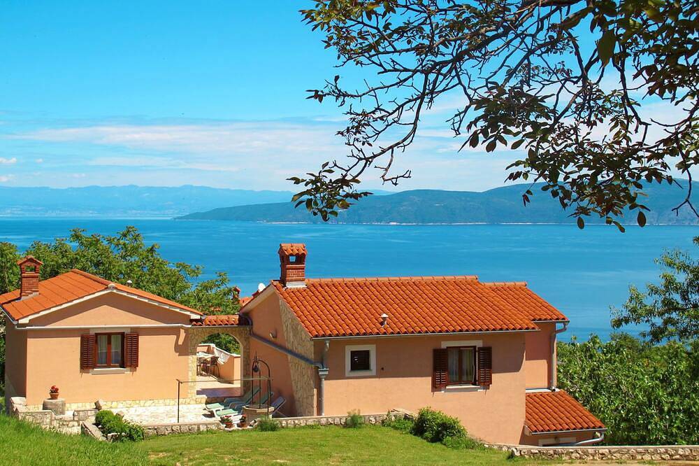 Appartamento vacanze a Arsia a partire da 105€ a notte