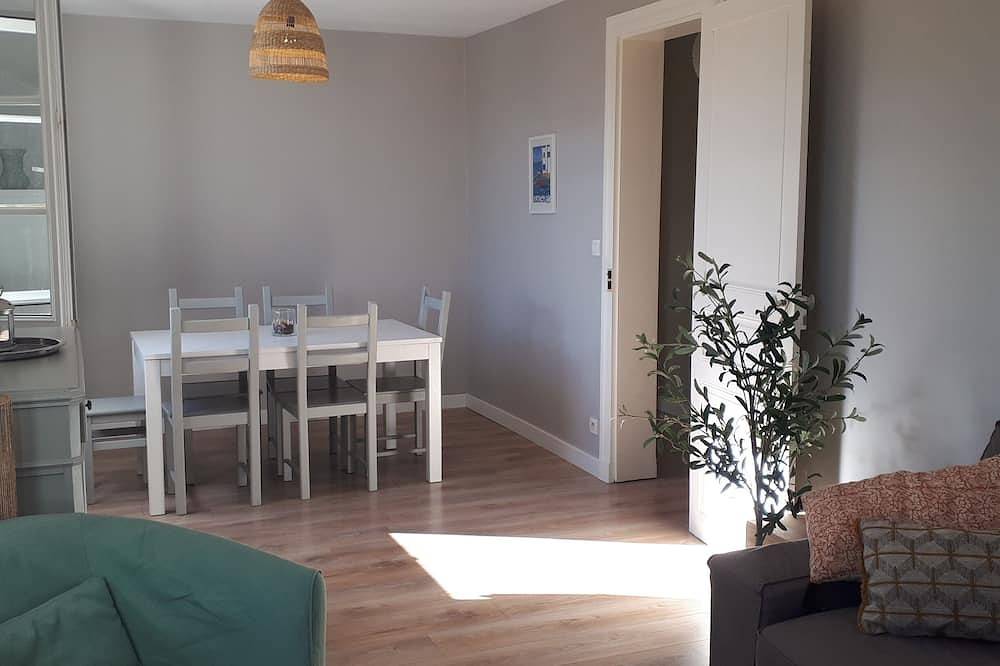 Entire apartment, Beautiful apartment in Basque house in Guéthary, Bayonne region