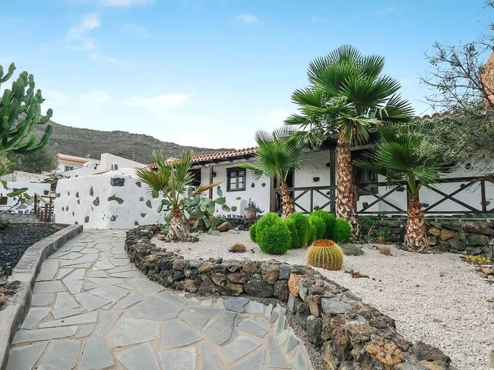 Location de vacances pour 4 personnes, avec Jardin dans Tamaimo