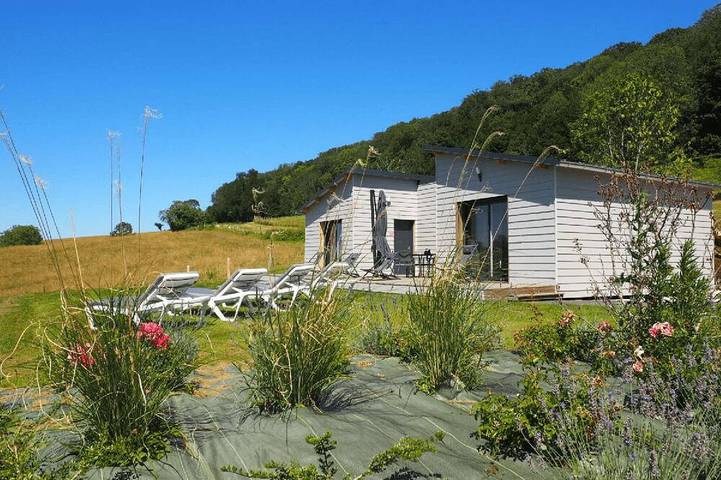 Location de vacances pour 5 personnes, avec jardin, animaux acceptés à Saint-Lothain