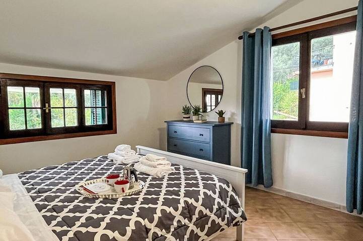 Ferienwohnung für 4 Personen, mit Pool und Garten - 1