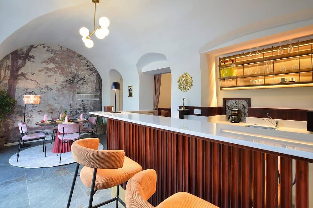 Ganze Wohnung, Pet friendly apartment in Ledro with sauna in Mezzolago, Ledro