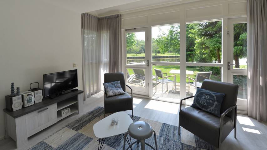 Vakantiehuis voor 4 personen, met terras en balkon/terras in Provincie Groningen