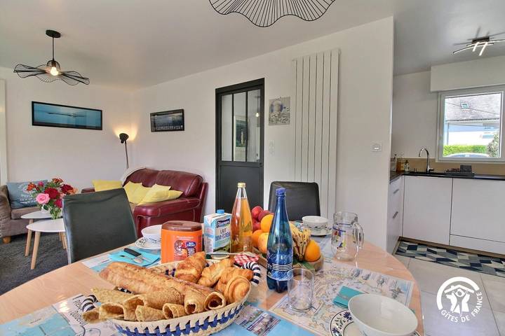 Gîte pour 7 personnes, avec terrasse et jardin dans Plage Du Petit Rohu Saint Pierre Quiberon - 4