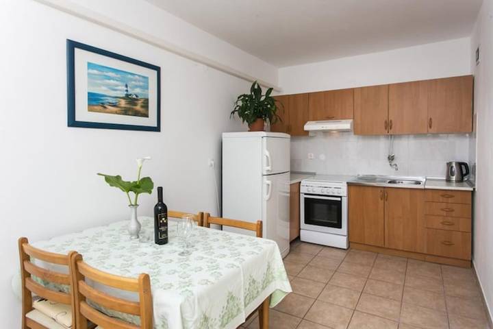 Gîte pour 4 personnes, avec balcon, animaux acceptés à Drače - 3