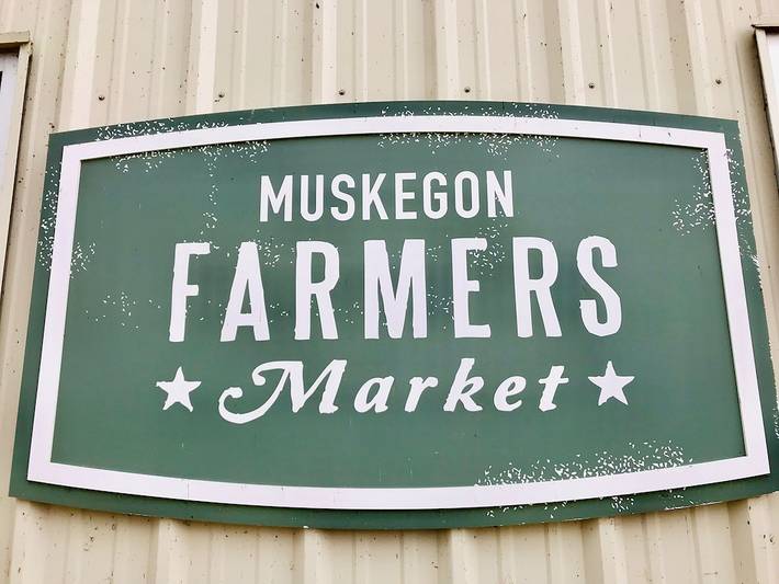 Vacation house for 8 people, with yard in Michigan