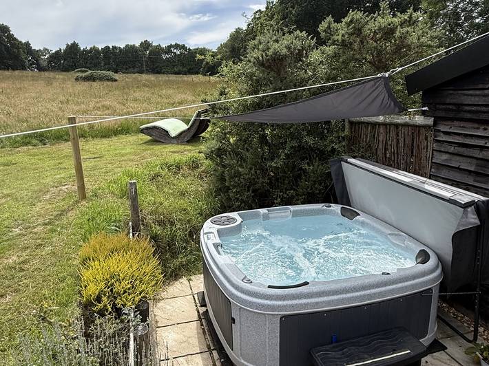 Lodge für 2 Personen mit Whirlpool in Dorset